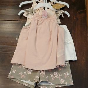 Brand new 4 piece Savannah set